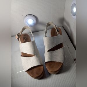 Toms Claudine Fabric Boho-Chic Natural Platform Wedge Sandals Feminine Bohemian